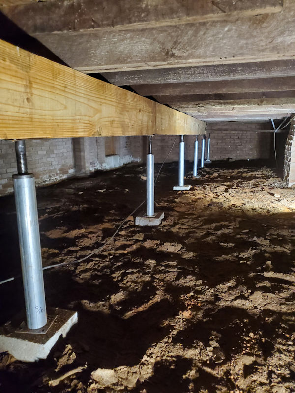 crawl-space